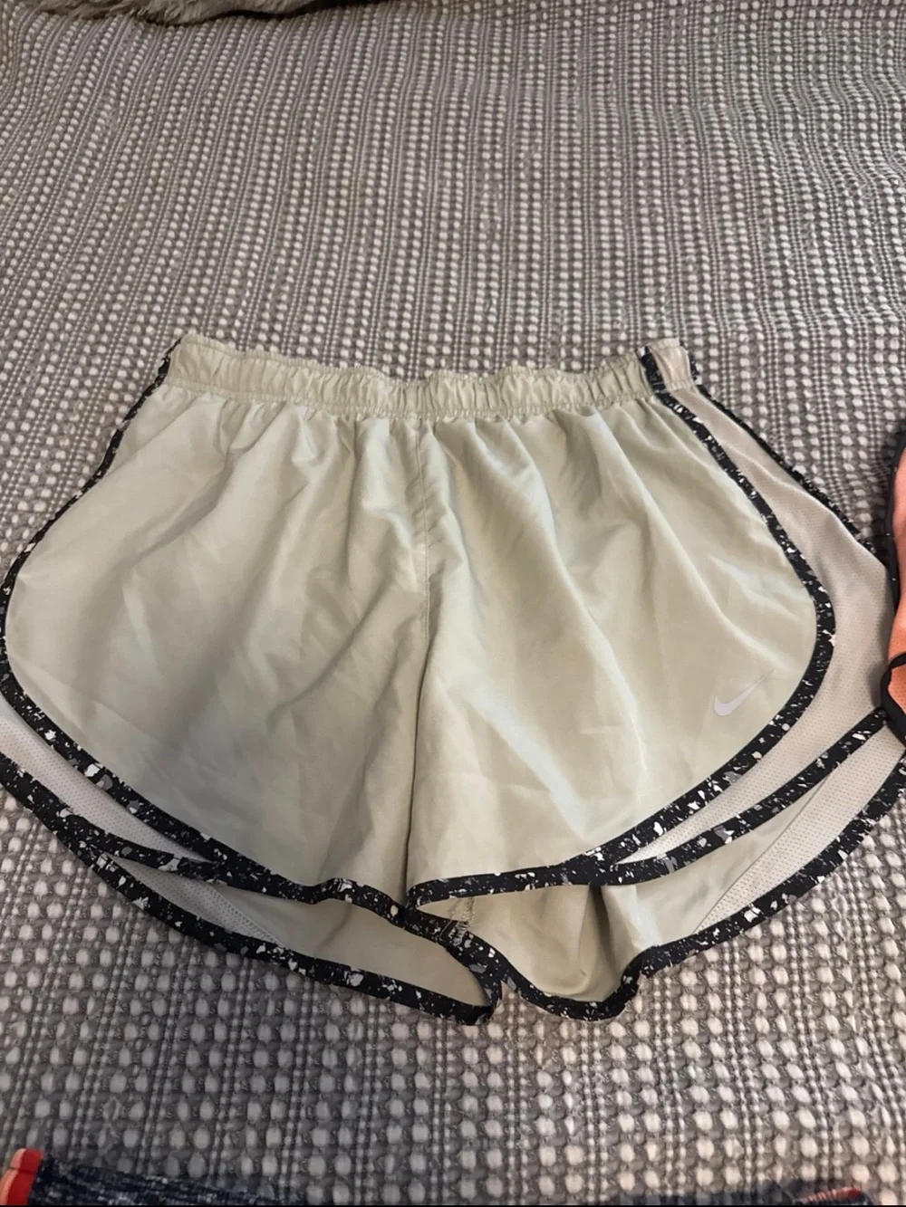 Bundle of 4 Nike women’s running shorts size Large LIKE NEW